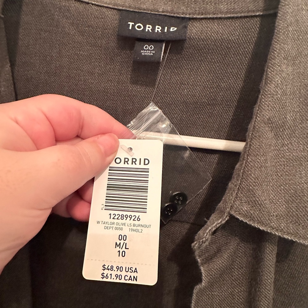 Torrid Utility Button Up - Picture 3 of 9